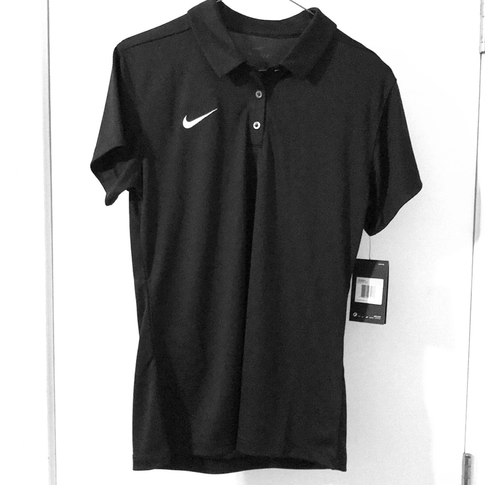 Nike dry-fit Polo.